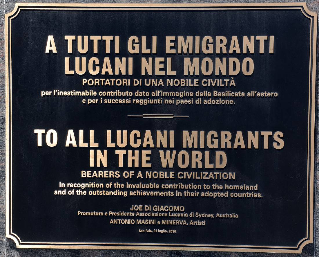 Italian and English dedication on the Monument to Lucanian Emigrants